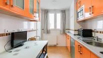 Cuina de Pis en venda en  Granada Capital amb Aire condicionat, Calefacció i Terrassa