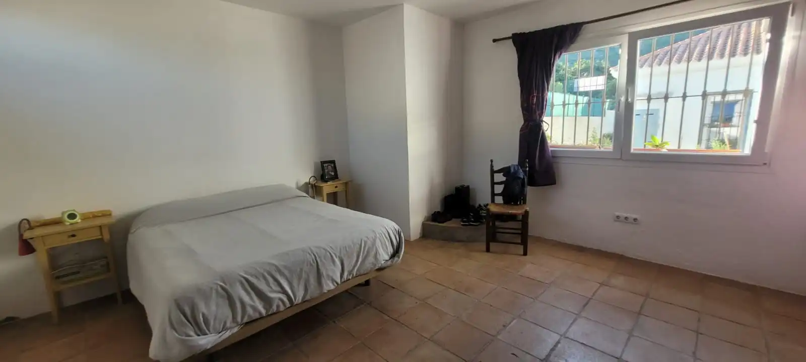Dormitori de Casa o xalet en venda en Tarifa amb Jardí privat, Moblat i Forn