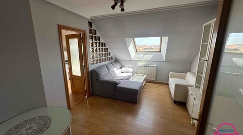 Foto 2 de Apartament de lloguer a Armunia, León Capital