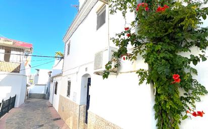 Vista exterior de Casa adosada en venda en Cómpeta