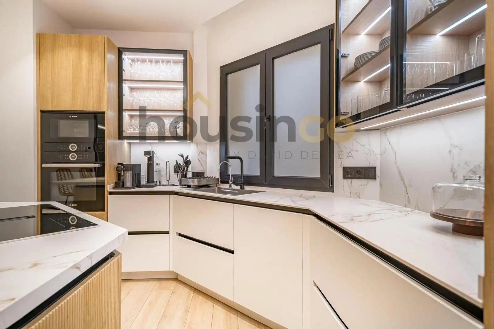 Küche von Wohnung zum Verkauf in Madrid mit Heizung, Terrasse und Abstellraum