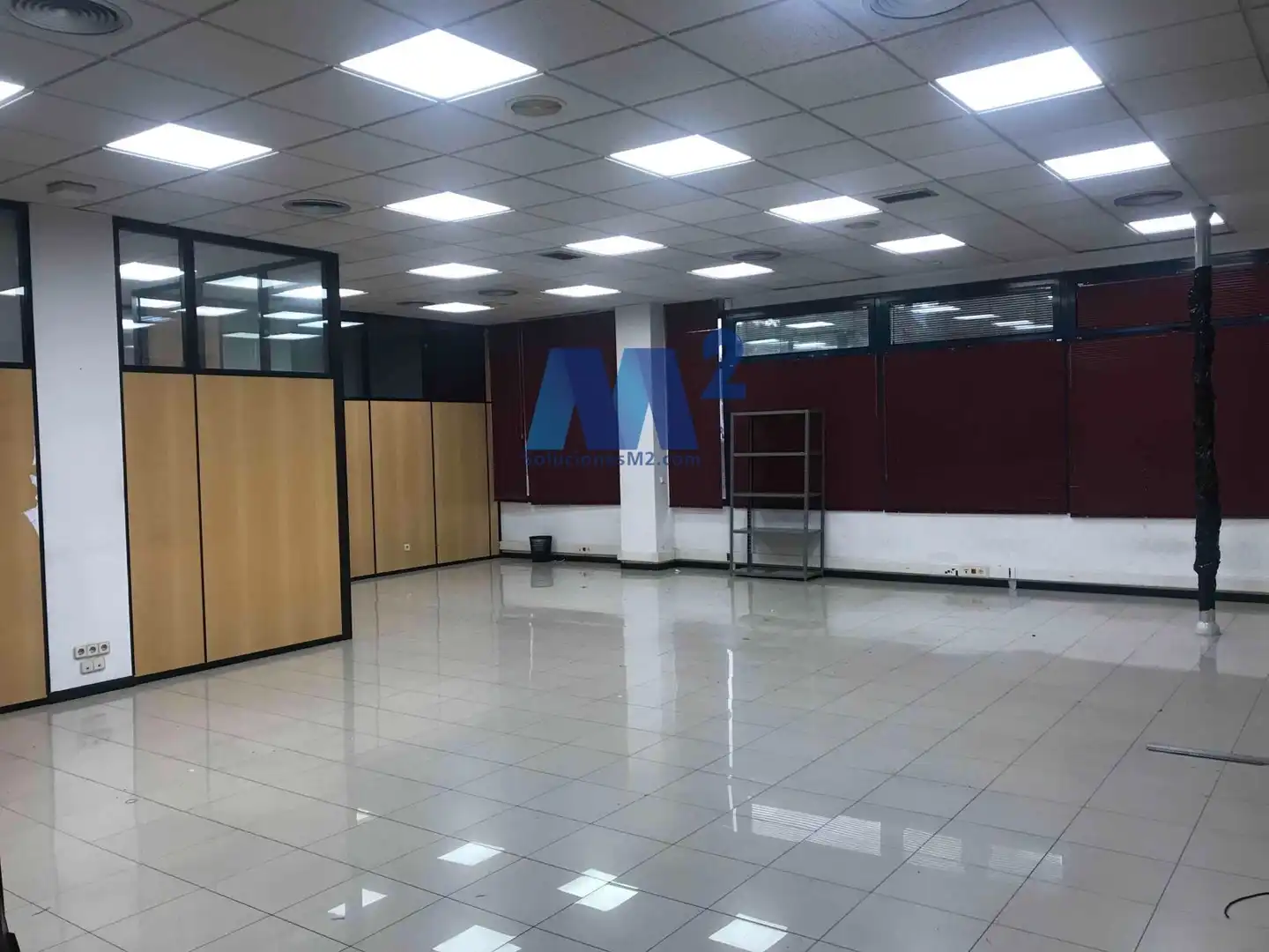 Oficina de lloguer a José Echegaray, Norte
