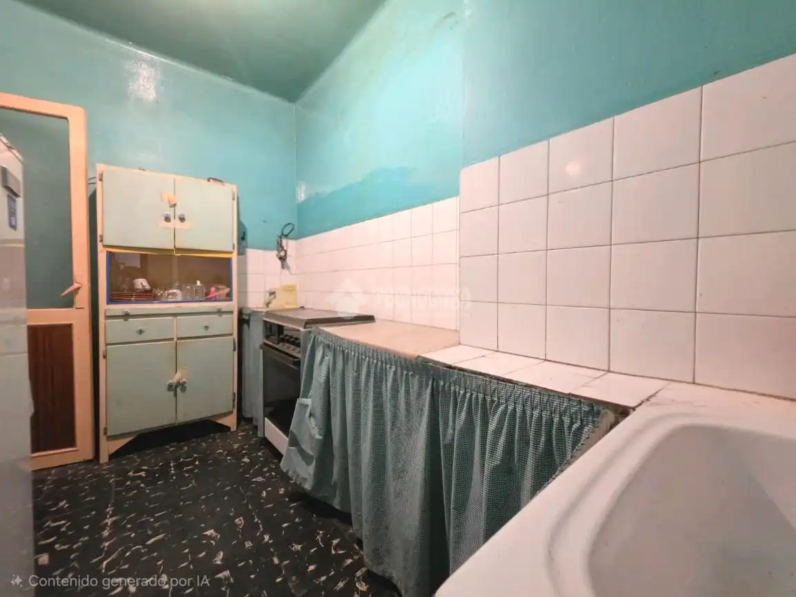 Cocina de Piso en venta en Santa Coloma de Gramenet con Balcón