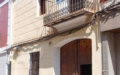 Vista exterior de Casa adosada en venda en Puçol amb Balcó