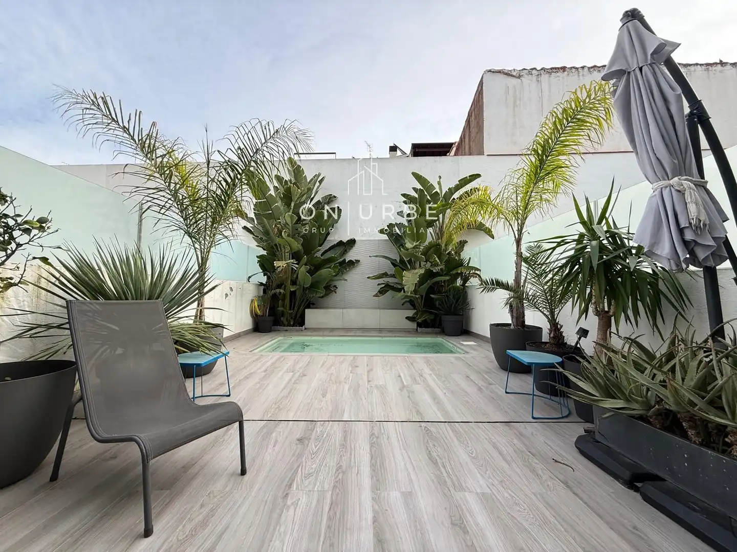 Reihenhaus mit Pool zum Verkauf in República d'Argentina, imagen 2