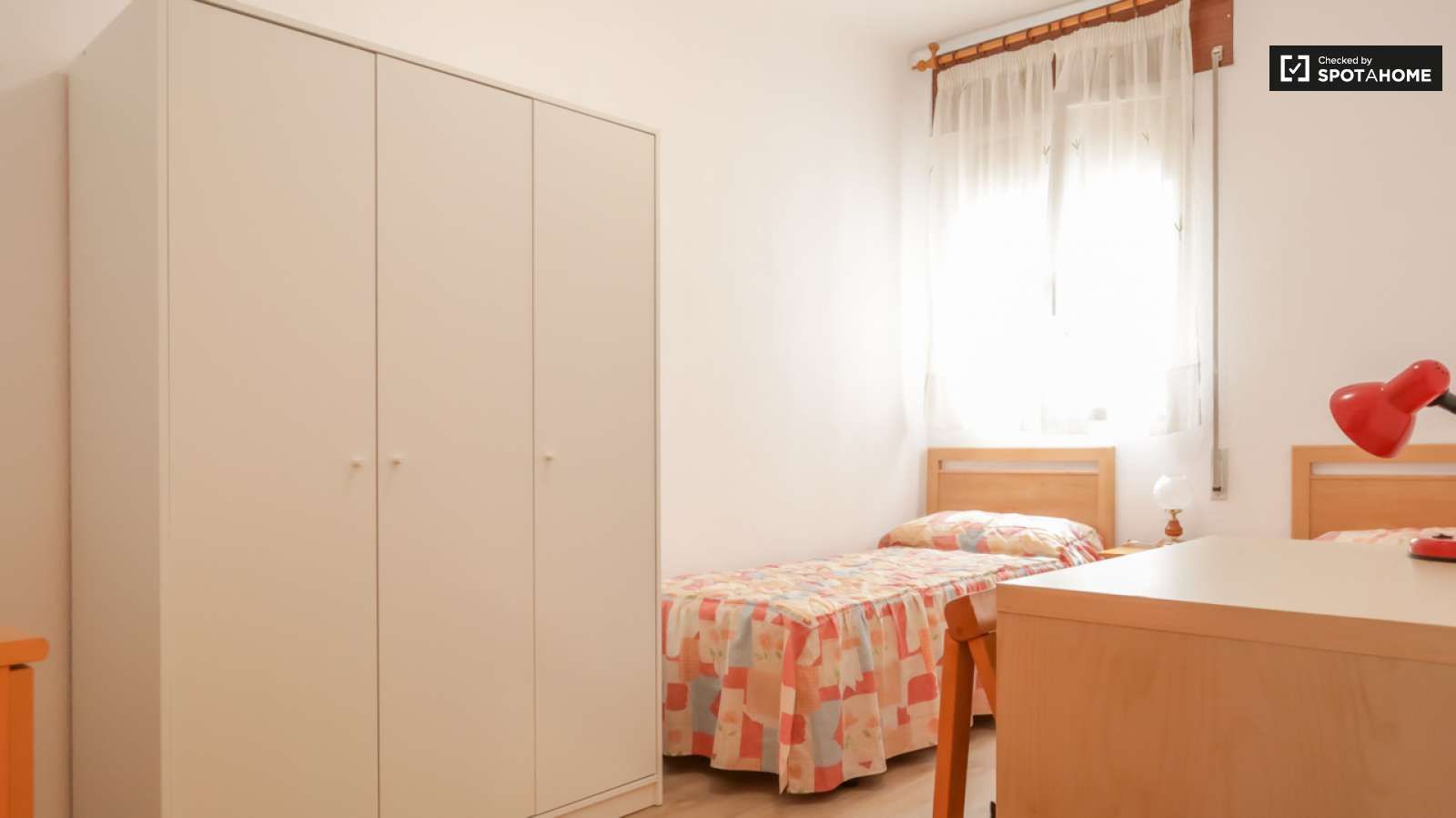 Flat to share in Ventas