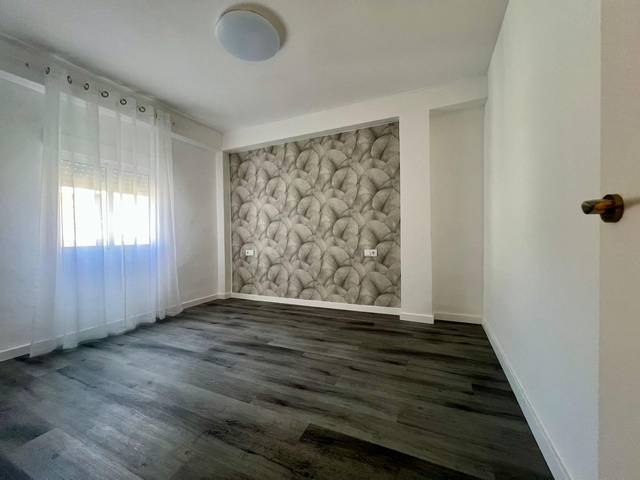 Piso en Venta en Calle Santas Flora y María en El Brillante -El Naranjo - El Tablero