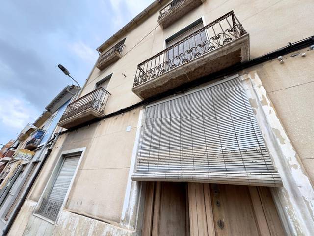 Casa-chalet en Venta en Calle RAMON Y CAJAL en Prosperidad