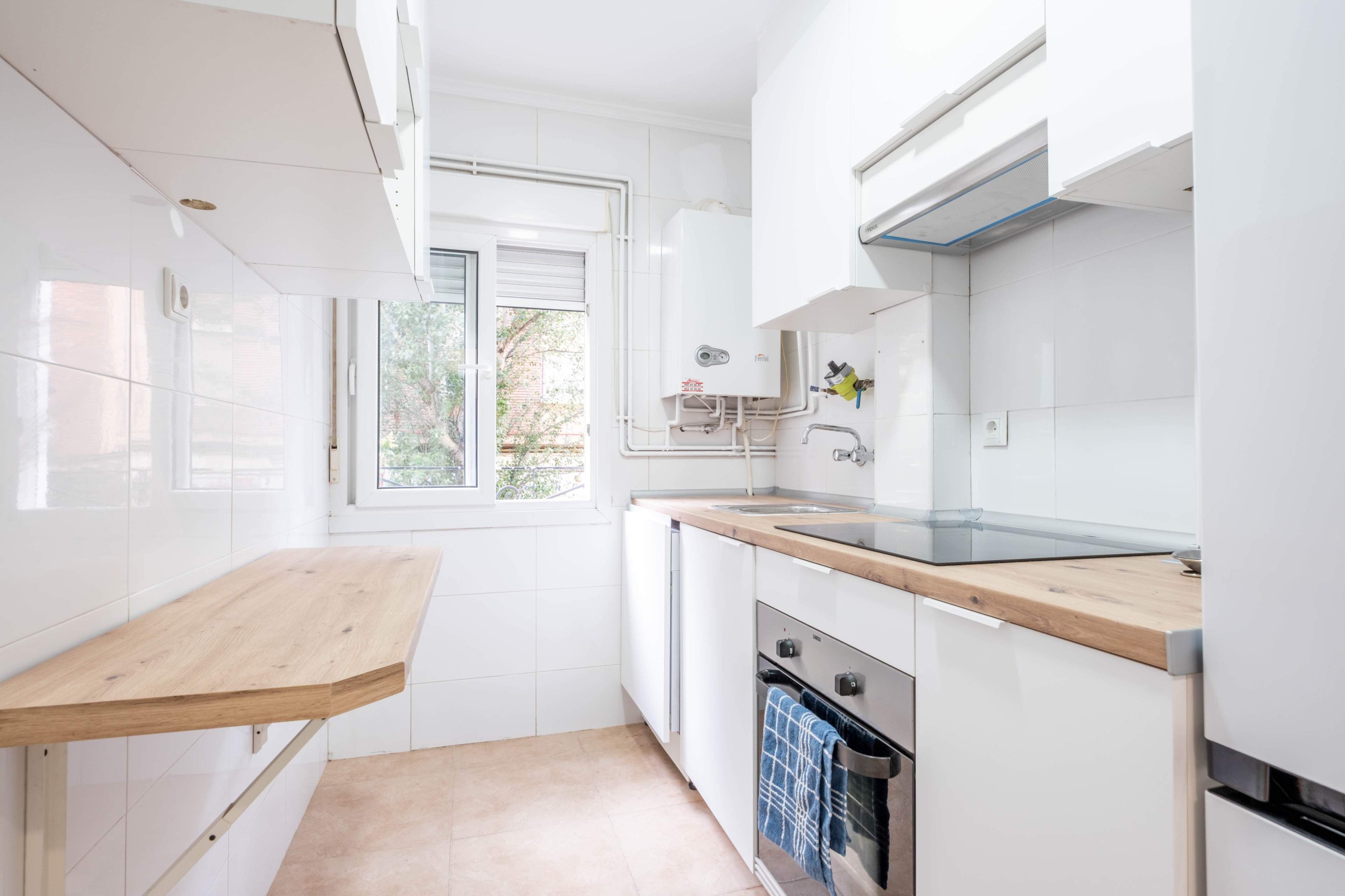 Kitchen of Flat to rent in  Zaragoza Capital  with Heating