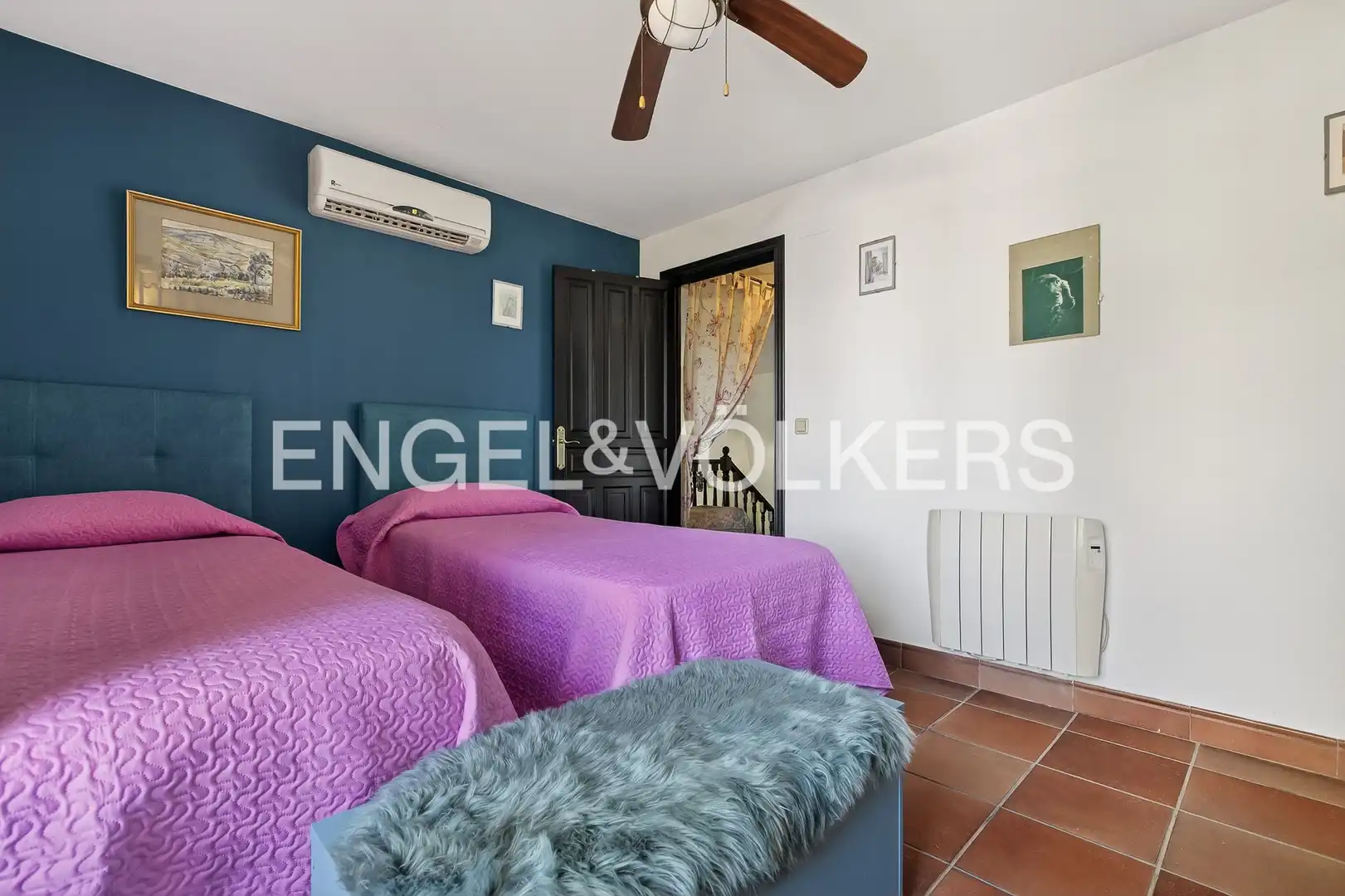 Bedroom of Houses for sale in Morón de la Frontera  with Air Conditioner, Heating and Private garden