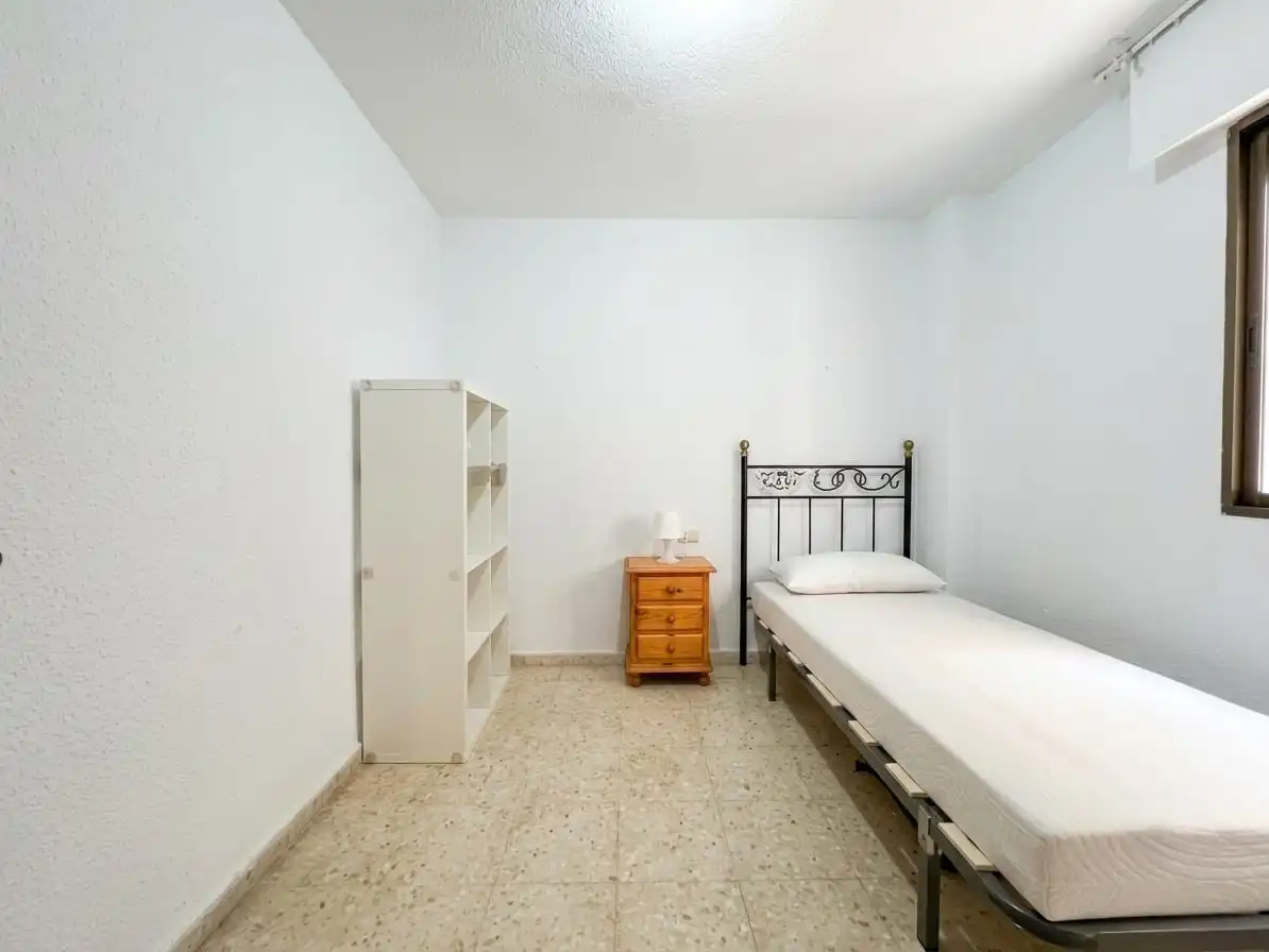 Dormitori de Pis en venda en Torrox amb Terrassa i Moblat