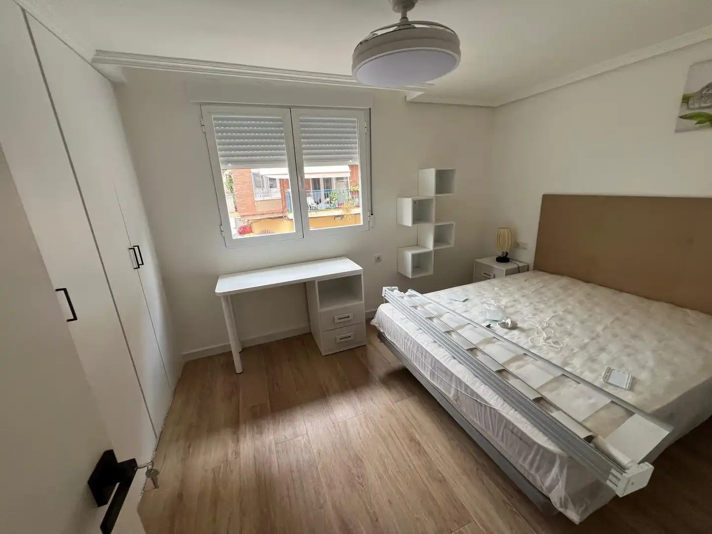 Habitación de Piso de alquiler en Murcia con Aire acondicionado, Terraza y Amueblado