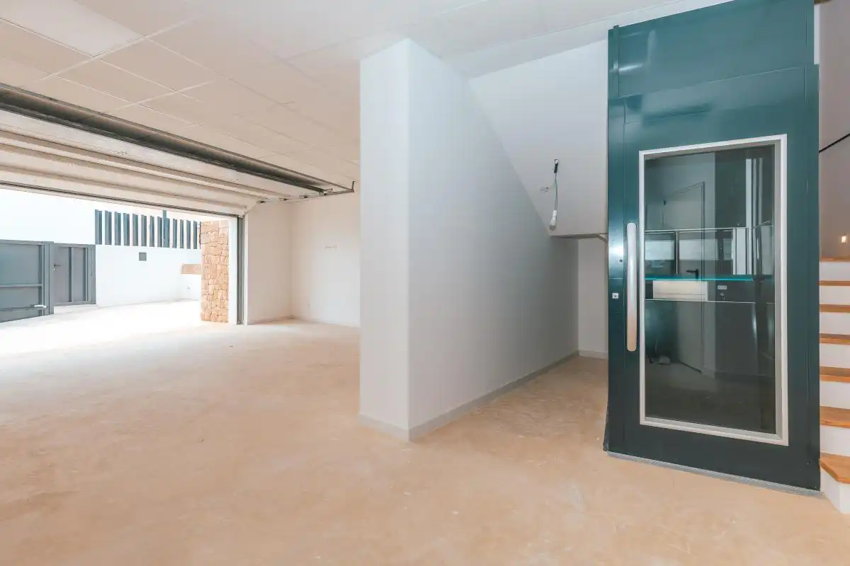 Casa o chalet en venta en Santa Eulària des Riu con Aire acondicionado, Calefacción y Jardín privado