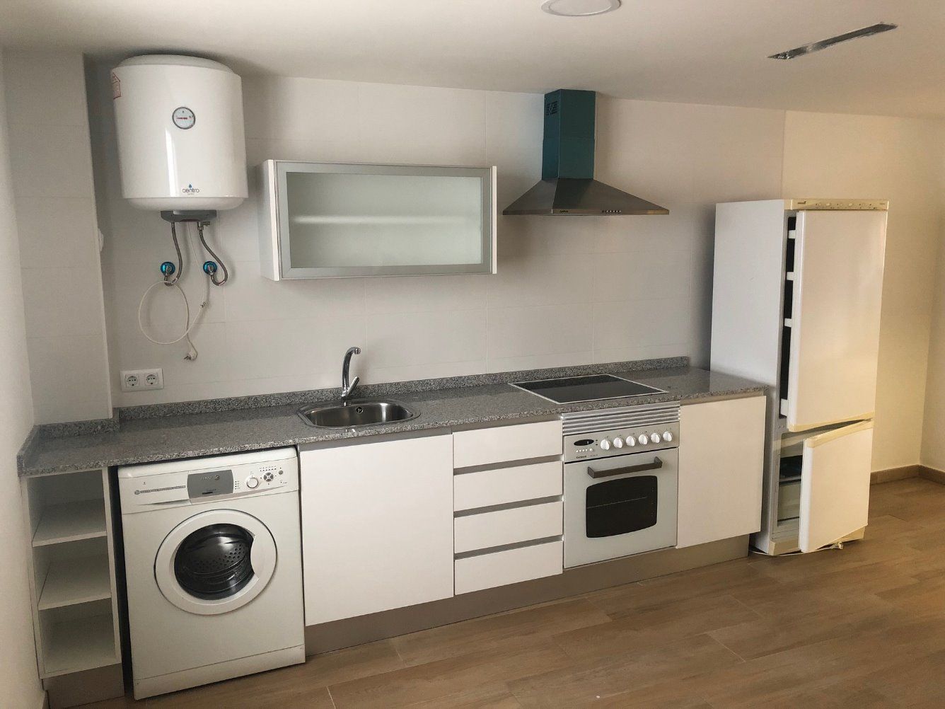 Cuina de Oficina de lloguer en Gandia