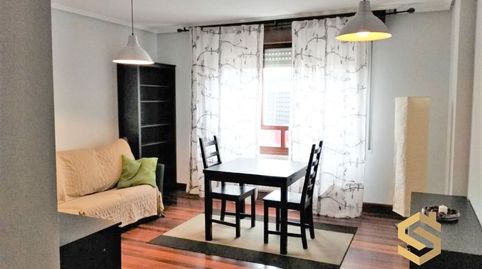 Foto 2 de Piso de alquiler en Basurtu Kastrexana Errepidea, Altamira, Bilbao