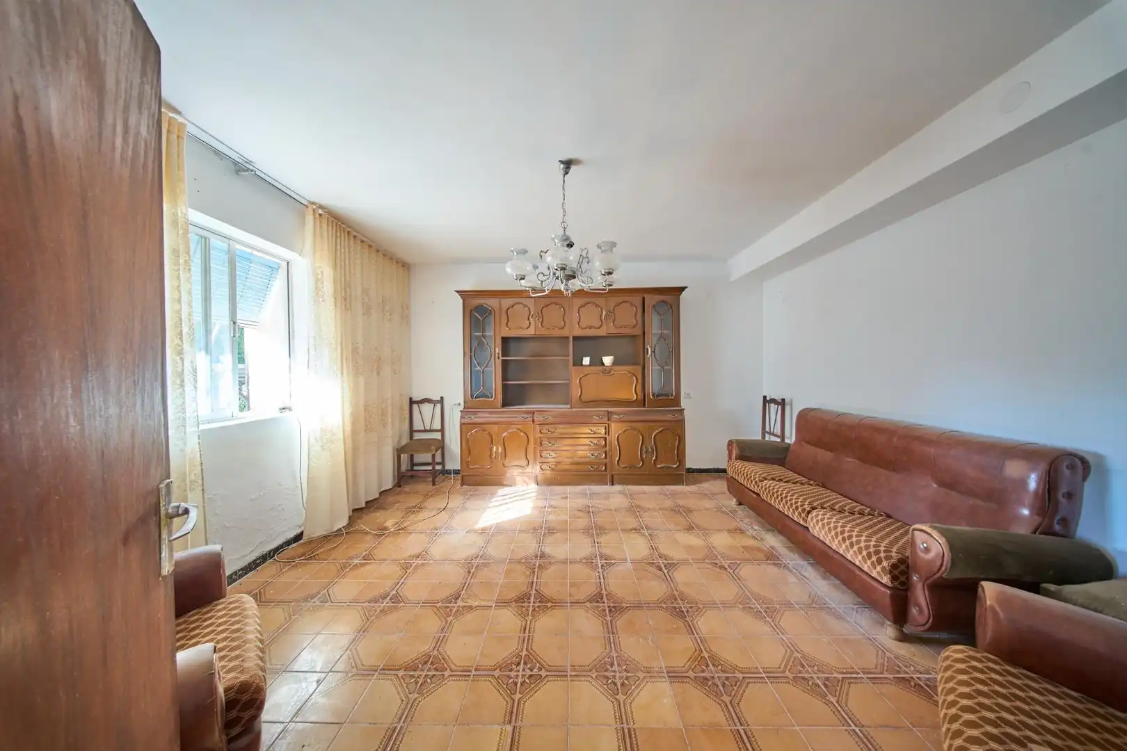 Sala de estar de Casa o chalet en venta en Cúllar con Calefacción, Jardín privado y Terraza