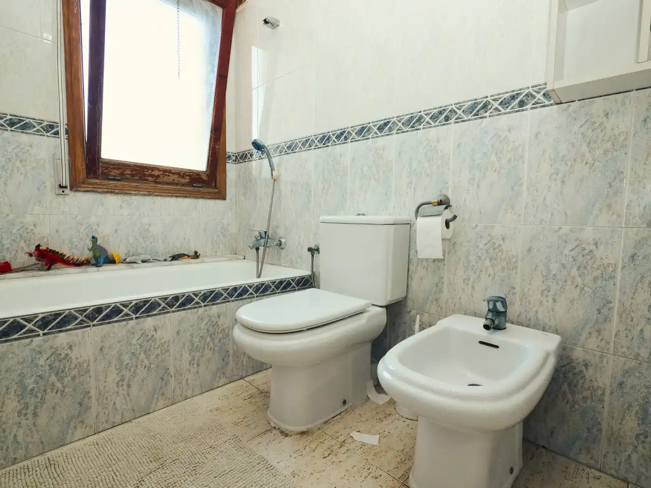 Bathroom of Apartments for sale in Dolores  with Air Conditioner, Heating and Terrace