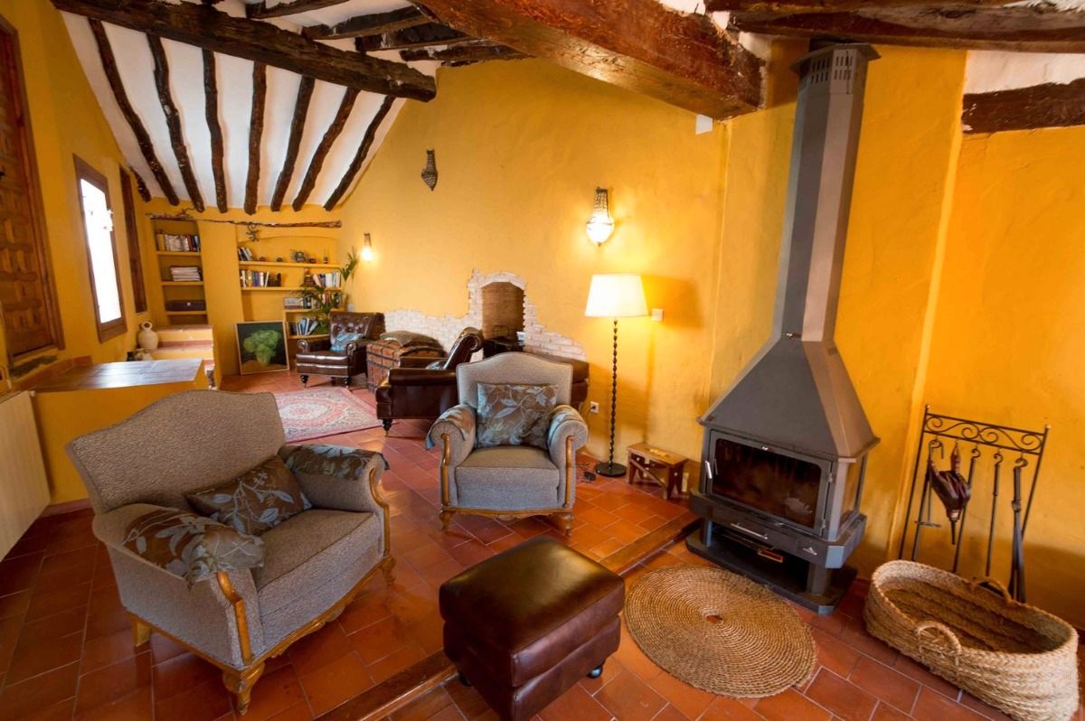 Sala d'estar de Casa o xalet en venda en Biar amb Calefacció i Terrassa