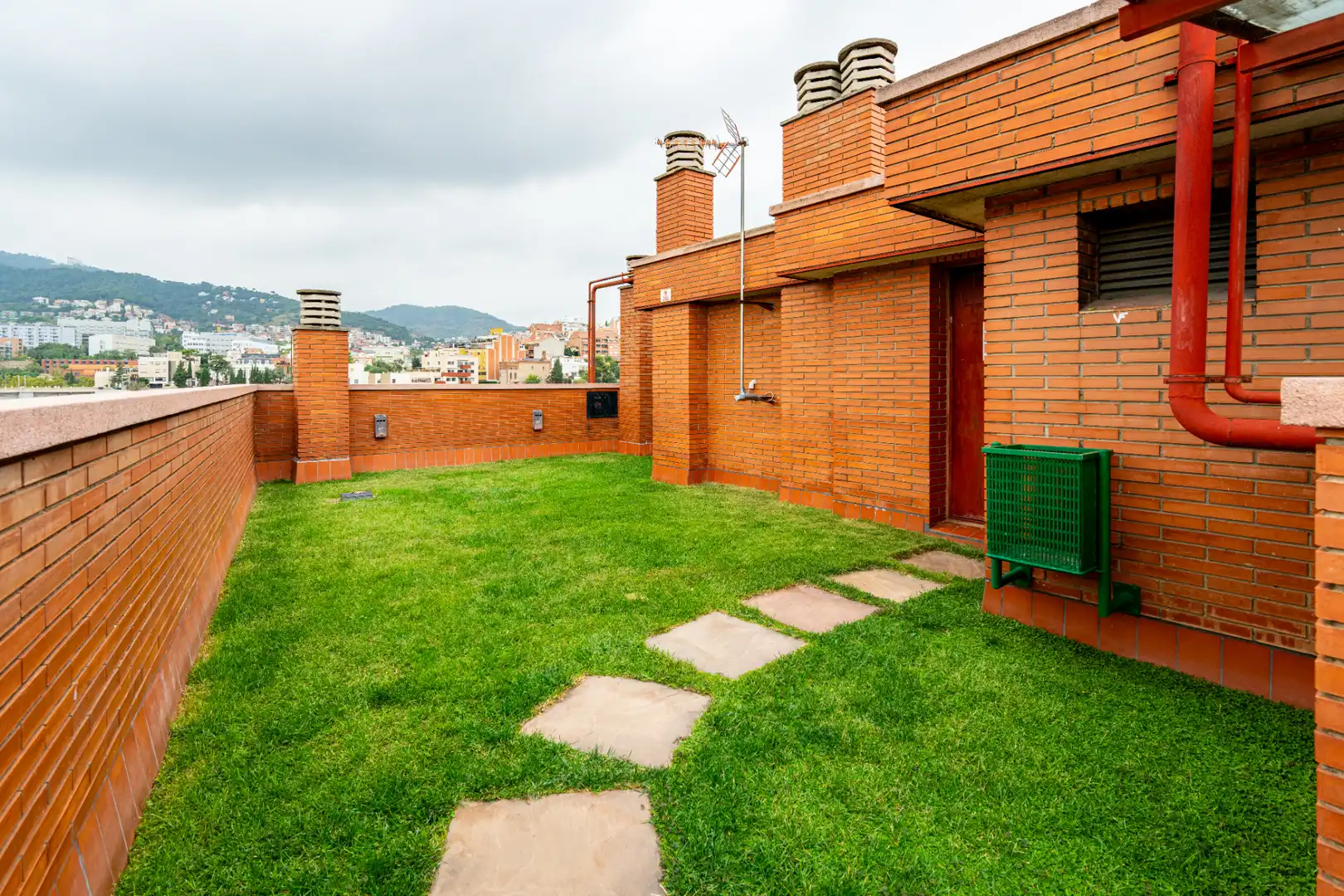 Exterior view of Flat for sale in Gràcia