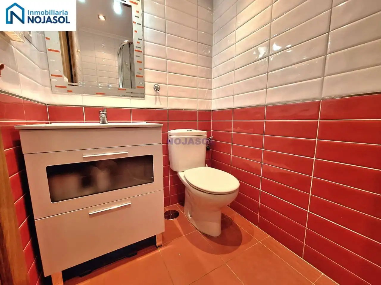 Badezimmer von Wohnungen zur Miete in Noja mit Heizung, Privatgarten und Terrasse