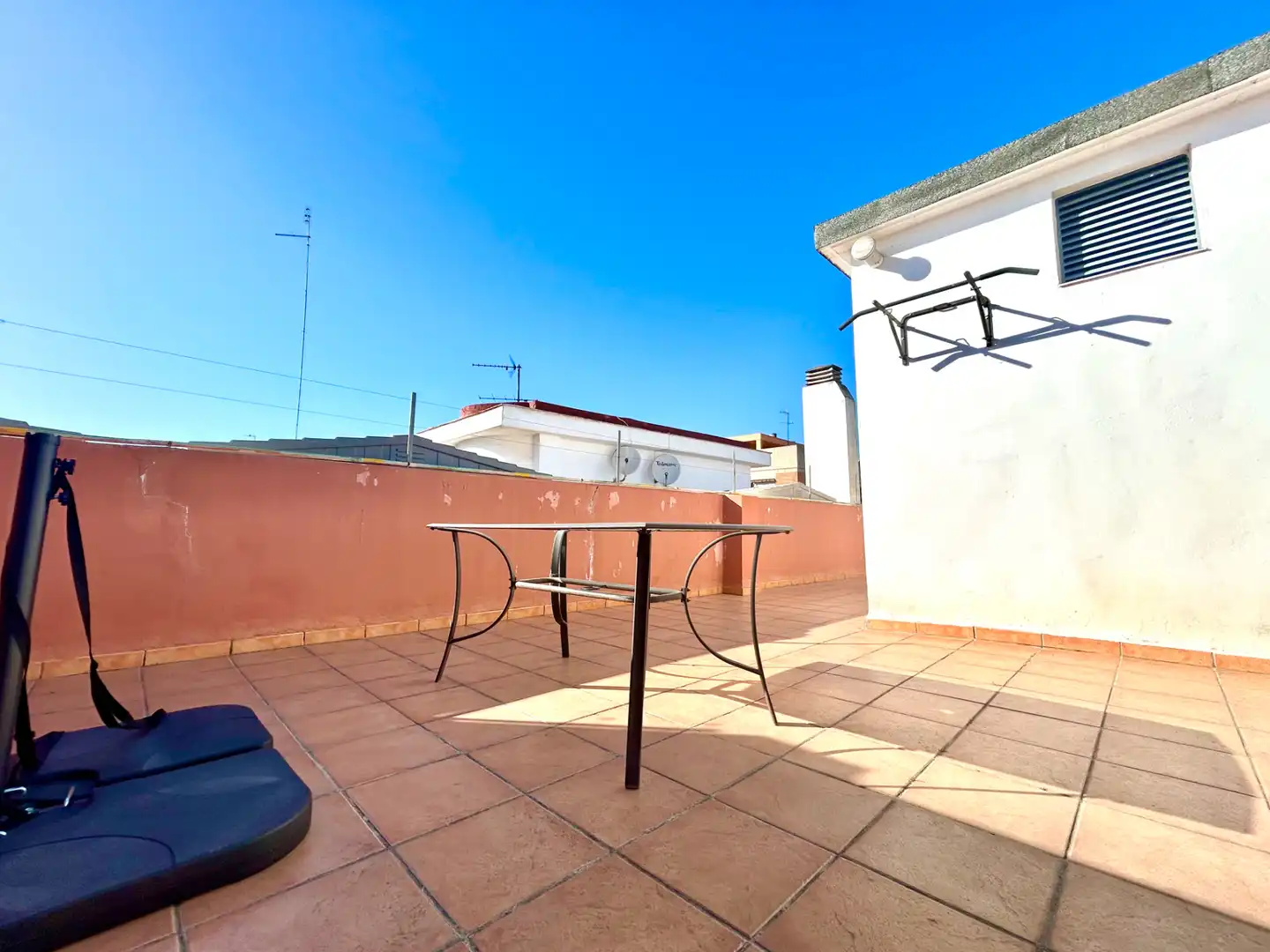 Attique avec ascenseur à vendre à Carrer de Miquel Adlert i Noguerol, imagen 3