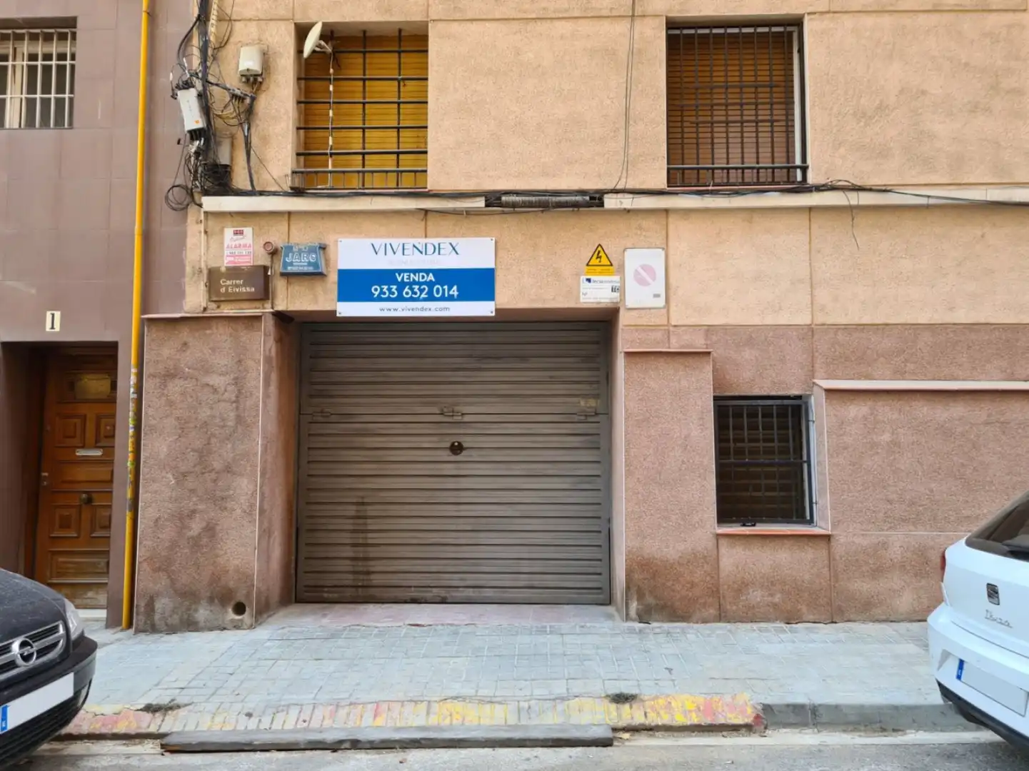 Local comercial en venda a Badalona - Calle d\\Eivissa 3