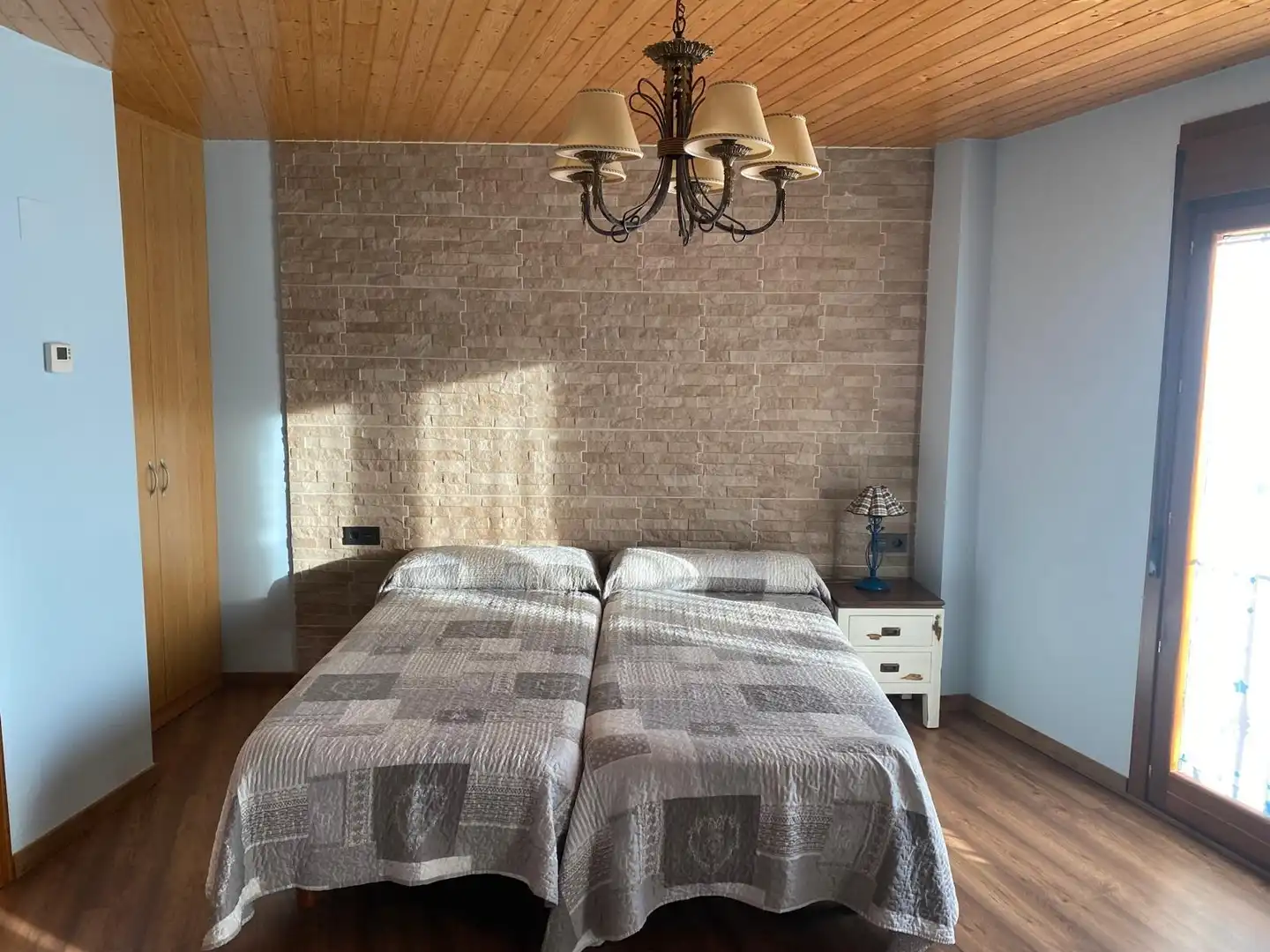 Habitación de Edificio en venta en Anento