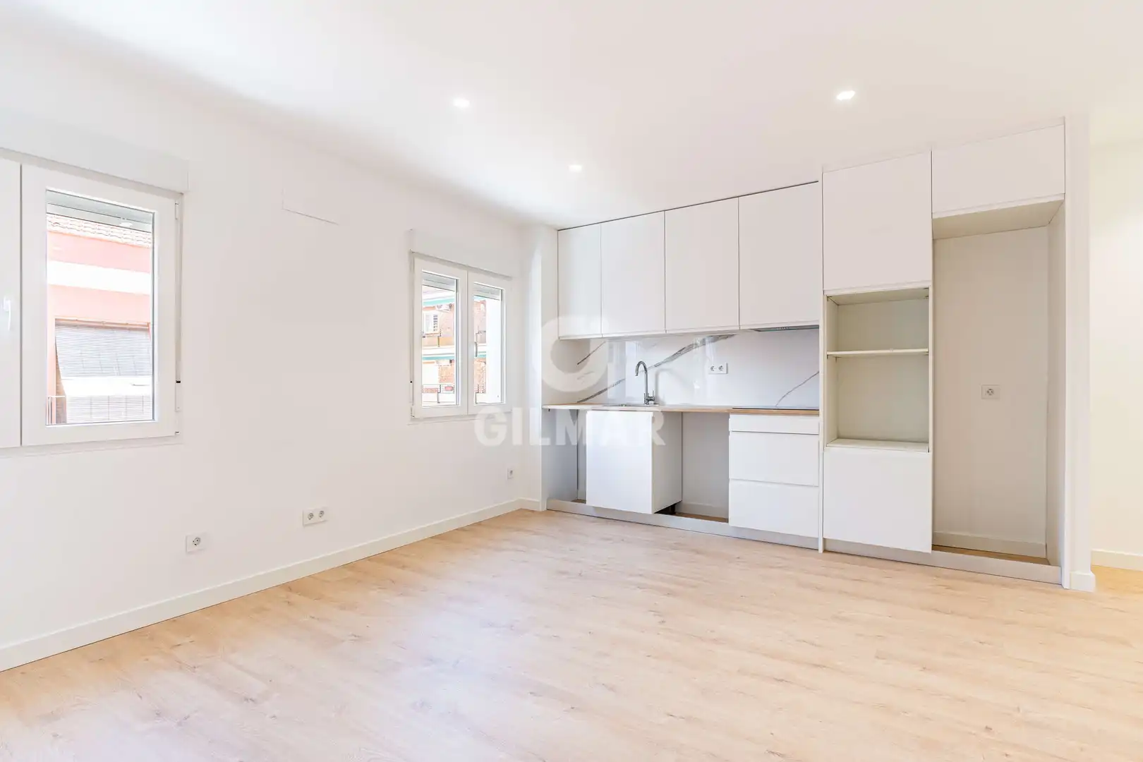 Bedroom of Flat for sale in Madrid  with Heating