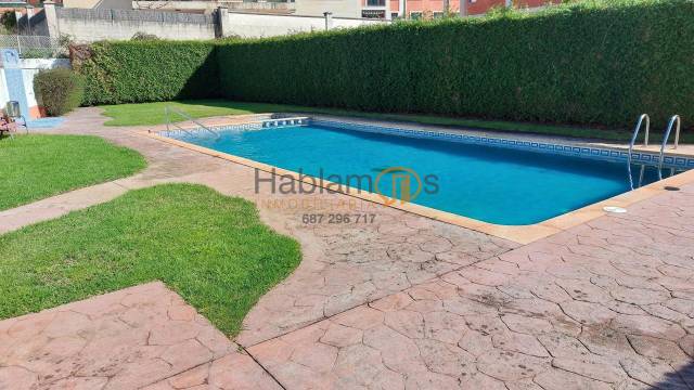 Casa adosada en Venta en Sanxenxo pueblo