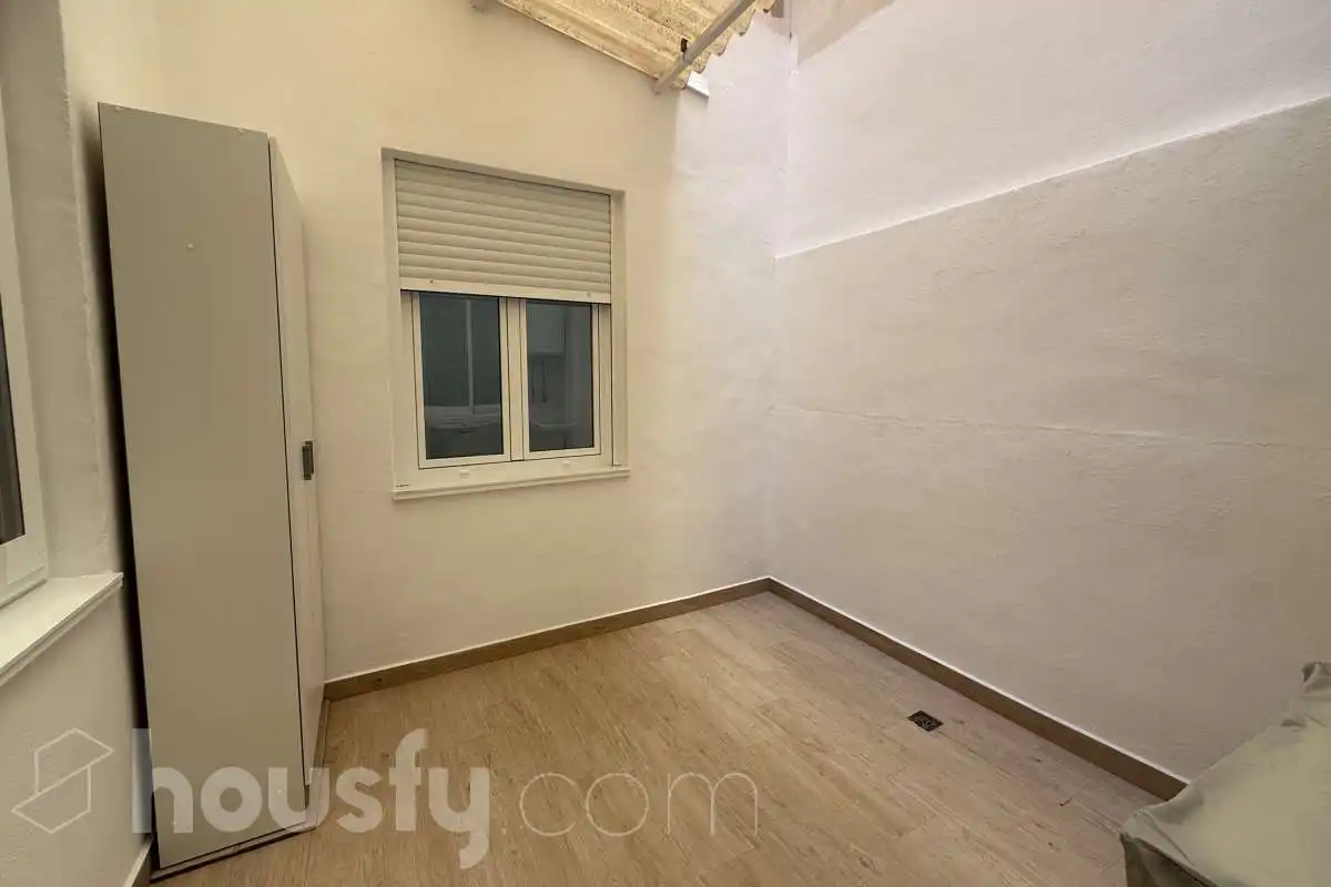 Wohnung zur Miete in Calle Caballero de Rodas, Las Piscinas Naturales