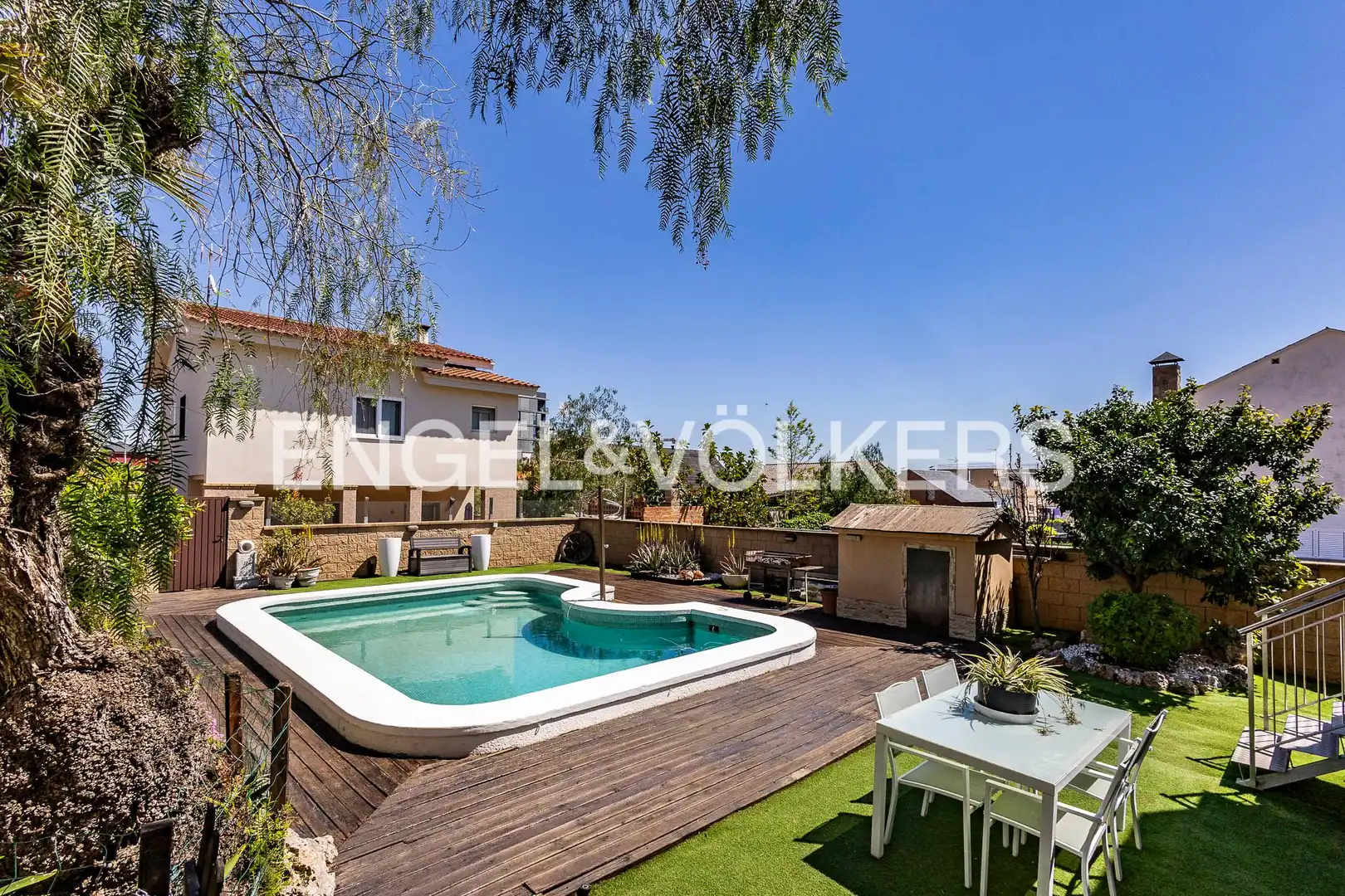 Piscina de Casa o chalet en venta en Viladecans con Calefacción, Jardín privado y Terraza