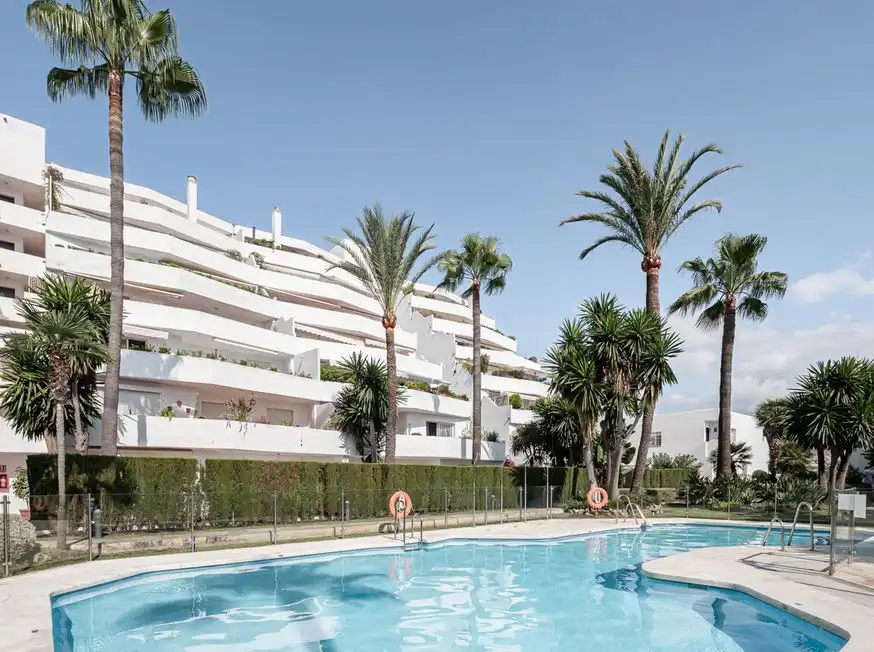 Mini appartamento con piscina in vendita a Nueva Andalucía, imagen 16