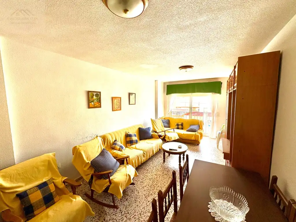 Sala de estar de Piso en venta en Mazarrón con Balcón