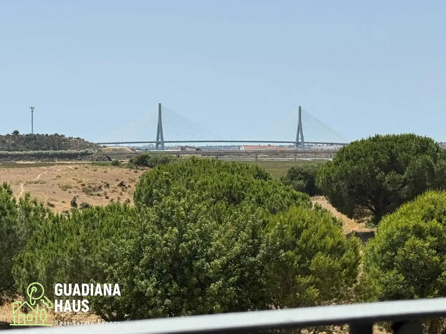 Vista exterior de Apartament en venda en Ayamonte amb Aire condicionat, Calefacció i Jardí privat