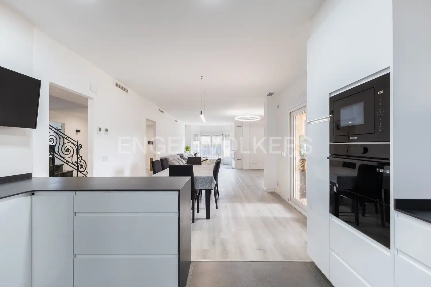 Kitchen of Houses for sale in L'Eliana  with Air Conditioner, Heating and Private garden
