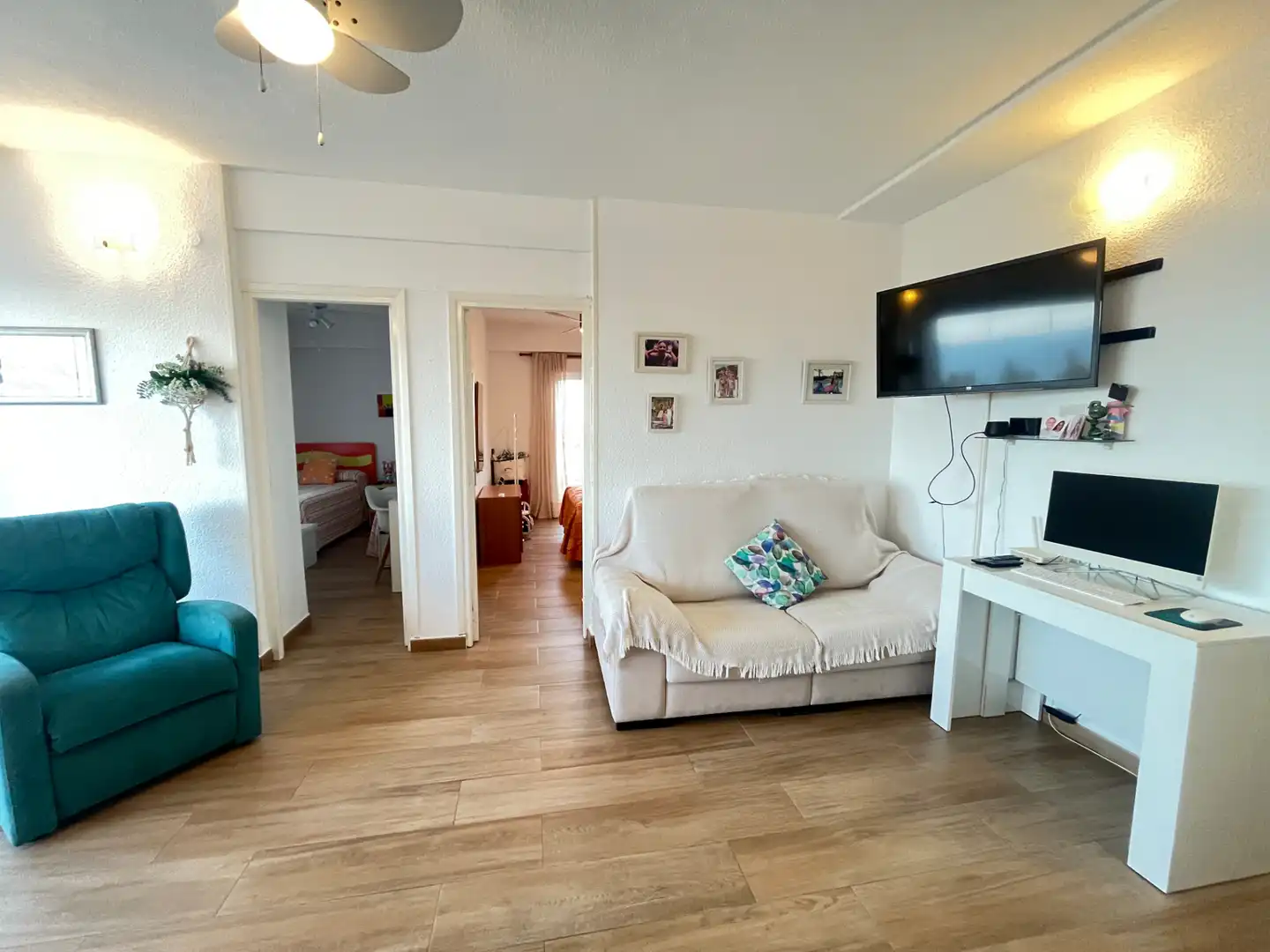 Sala de estar de Piso en venta en Cartagena con Aire acondicionado, Calefacción y Amueblado
