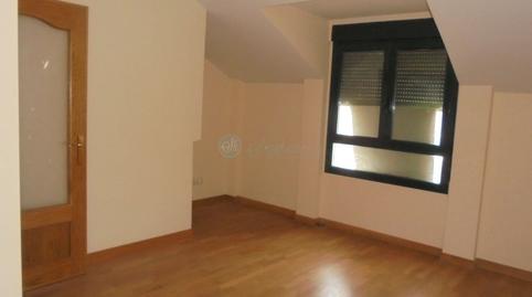 Foto 3 de Pis en venda a Enriqueta Peingeux, Bernuy de Porreros, Segovia