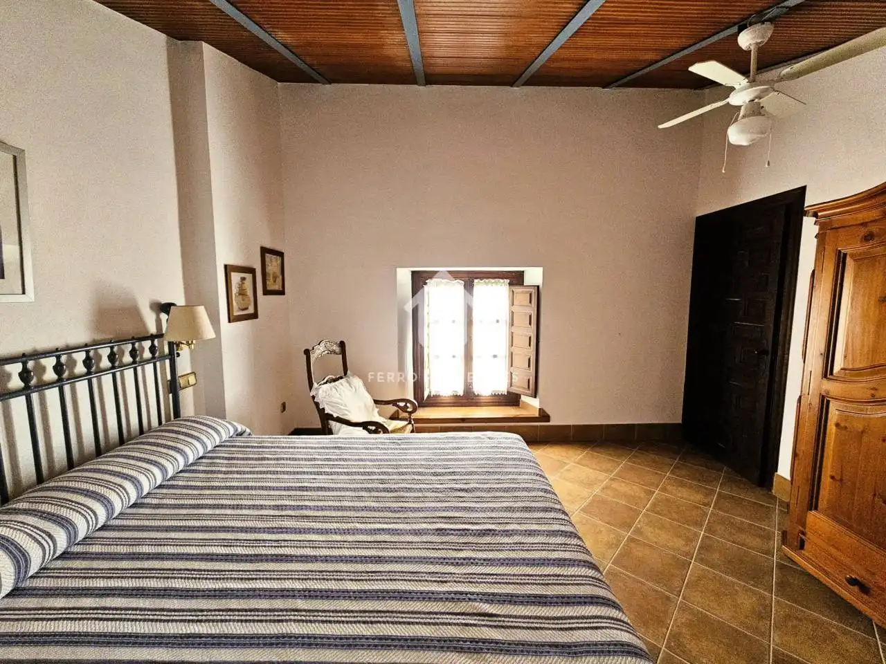 Bedroom of Houses for sale in Villanueva de Tapia  with Air Conditioner, Heating and Private garden
