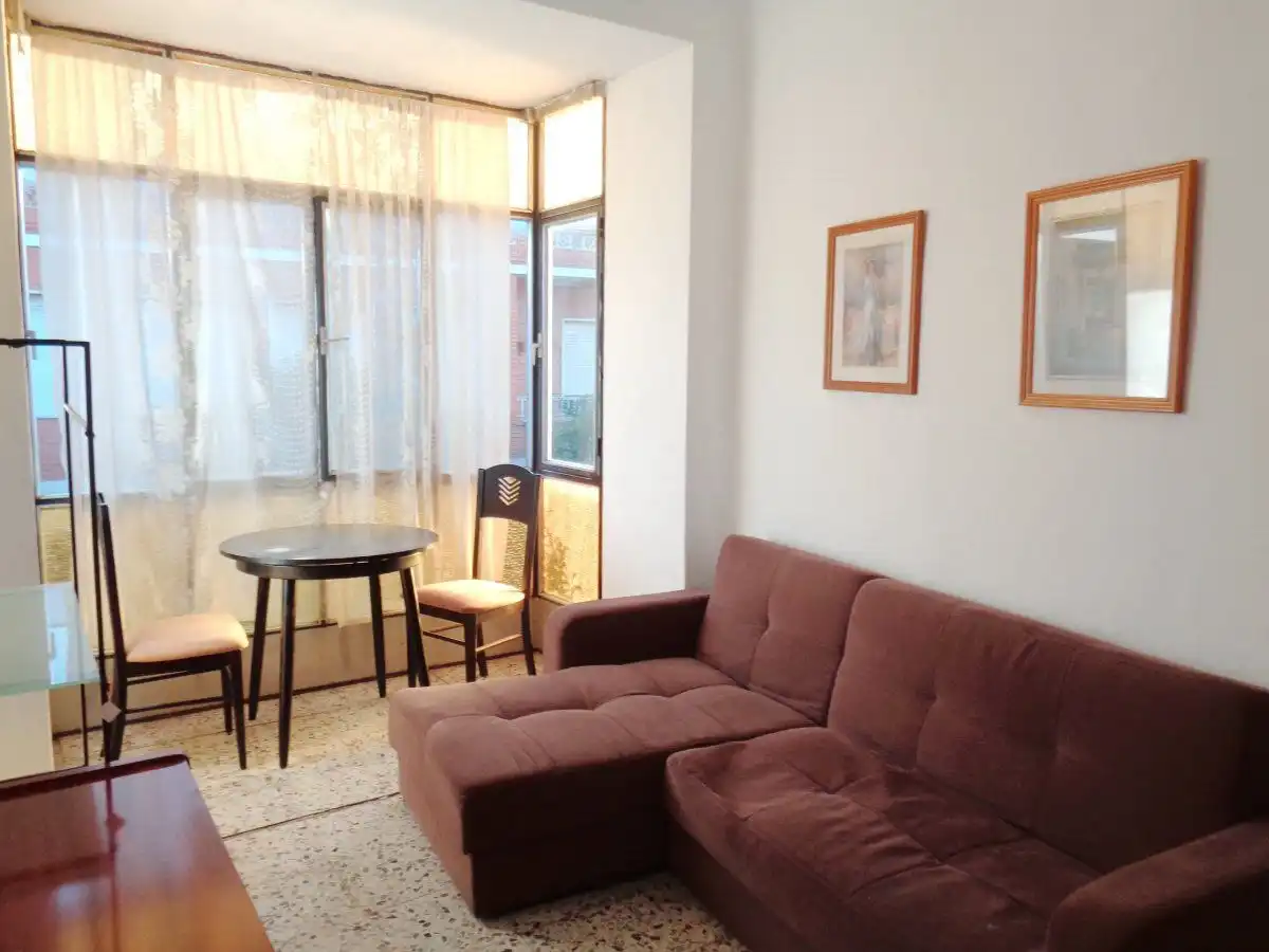 Casa en venta en Valdepeñas, imagen 2