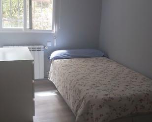 Bedroom of Flat to share in  Madrid Capital  with Air Conditioner, Heating and Private garden