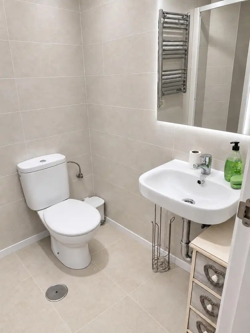 Bathroom of Flat for sale in Ciudad Lineal