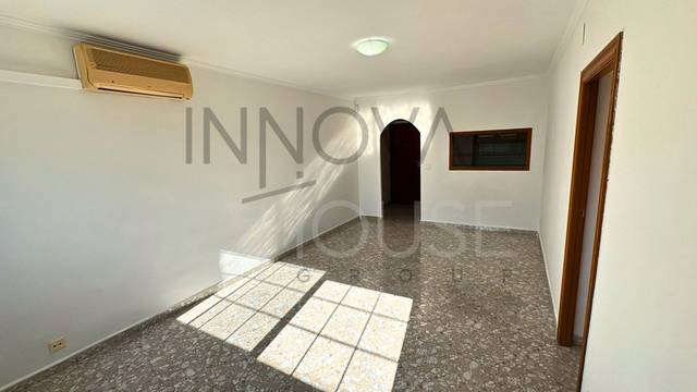 Piso en Venta en Avinguda Carmen Amaya en El Gornal