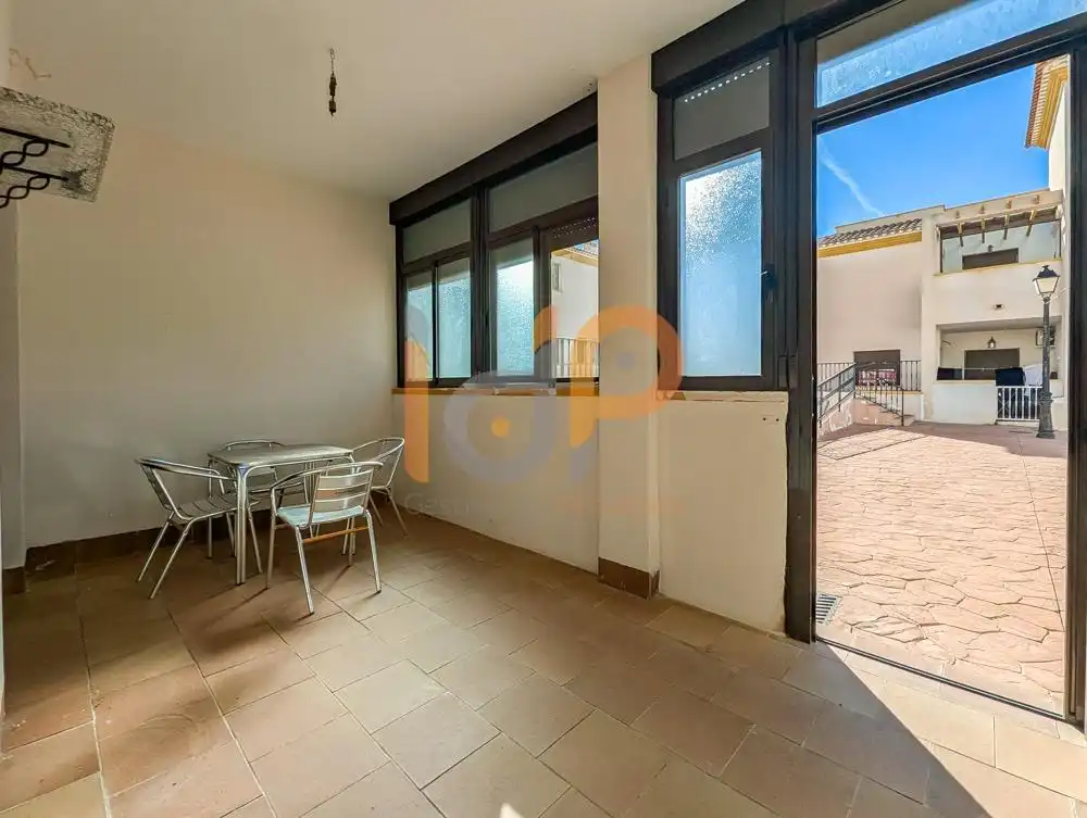 Terraza de Piso en venta en Chirivel con Piscina comunitaria