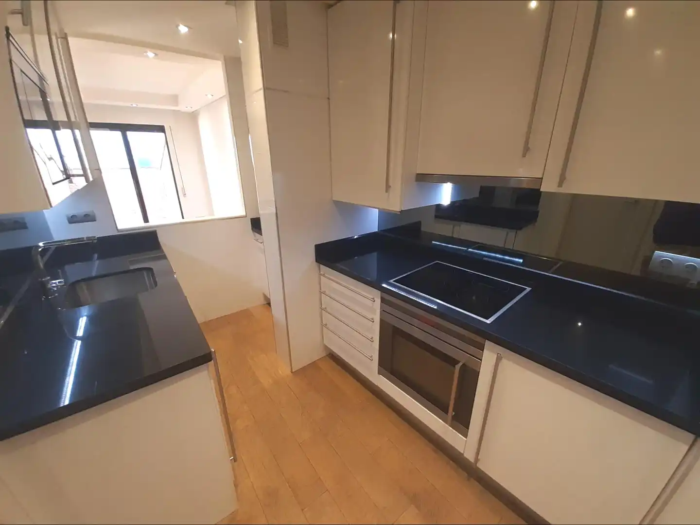Cocina de Ático de alquiler en Valladolid con Calefacción y Terraza