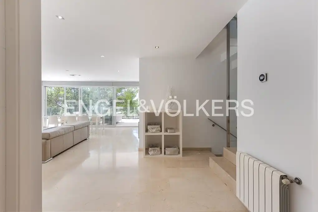 Casa o chalet de alquiler en Chiva con Aire acondicionado, Calefacción y Jardín privado