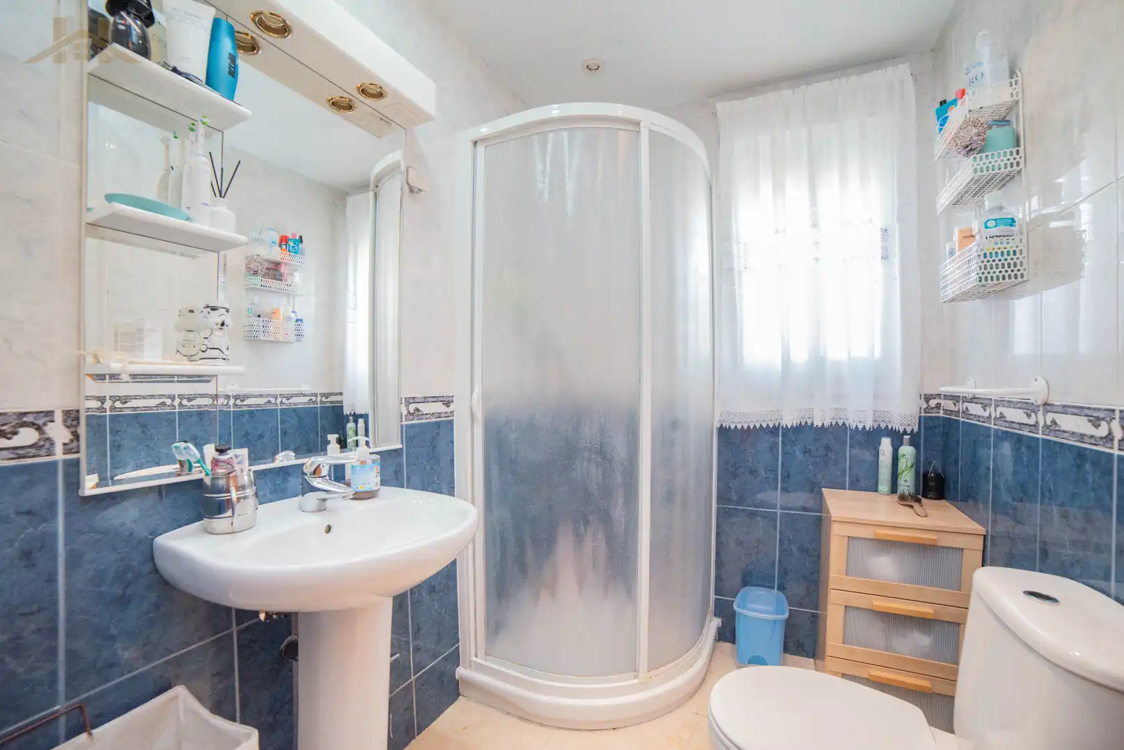 Badezimmer von Haus oder Chalet zum Verkauf in Méntrida mit Klimaanlage, Heizung und Privatgarten
