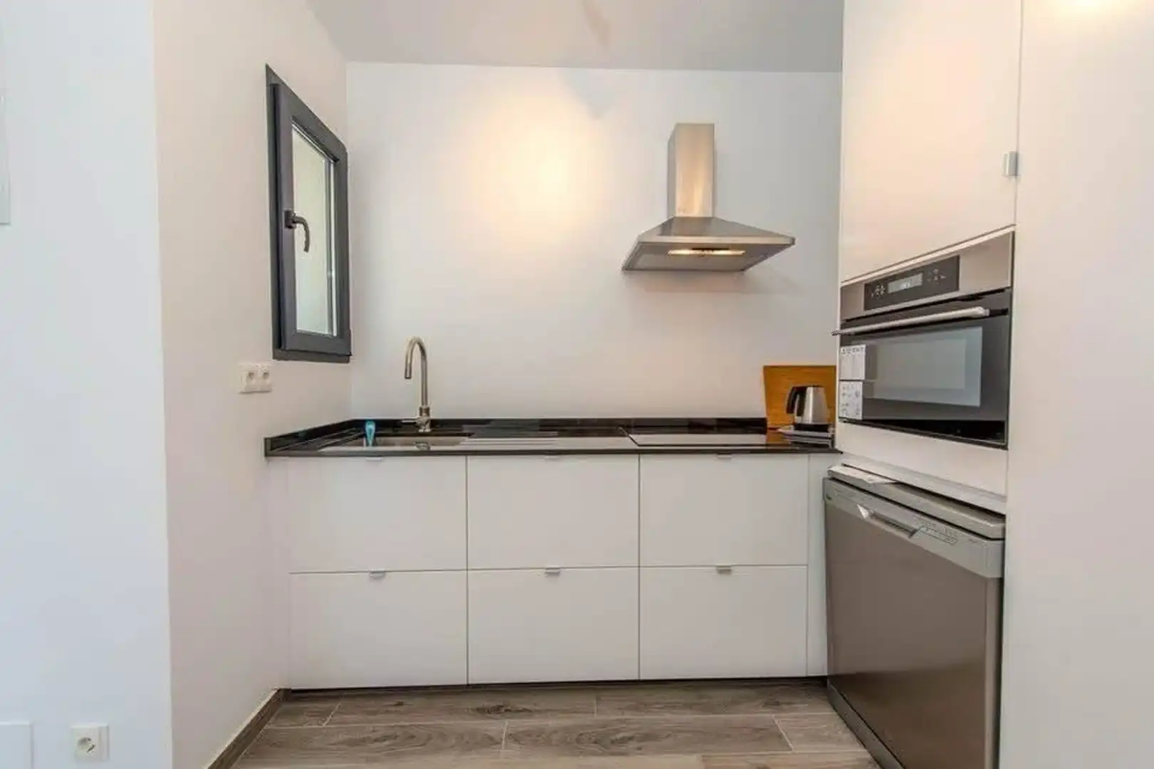 Apartment with terrace for sale in Playa del Acequión, Náufragos y Rocío del Mar, imagen 16