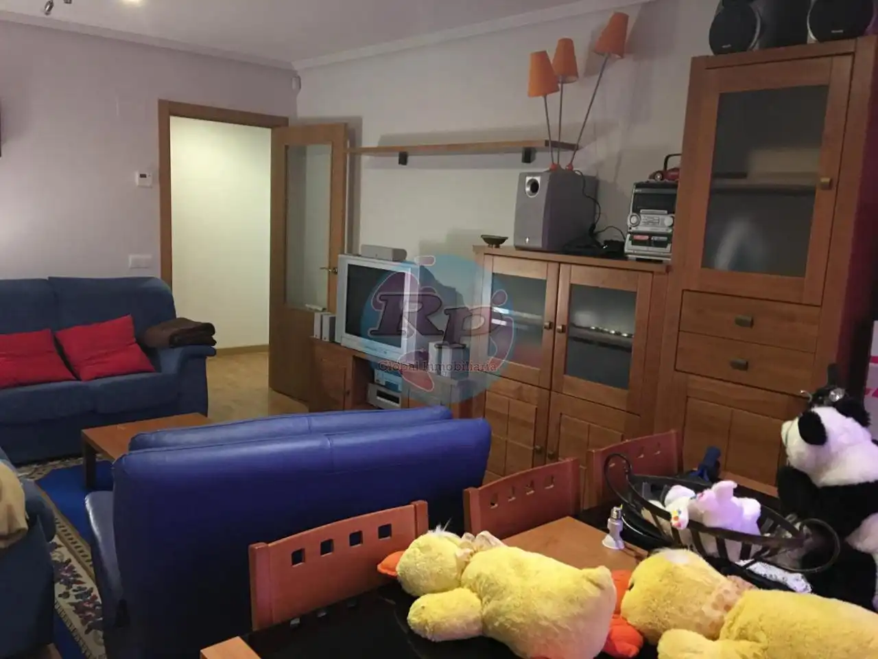 Living room of Apartments for sale in Villaquilambre  with Heating, Parquet flooring and Storage room