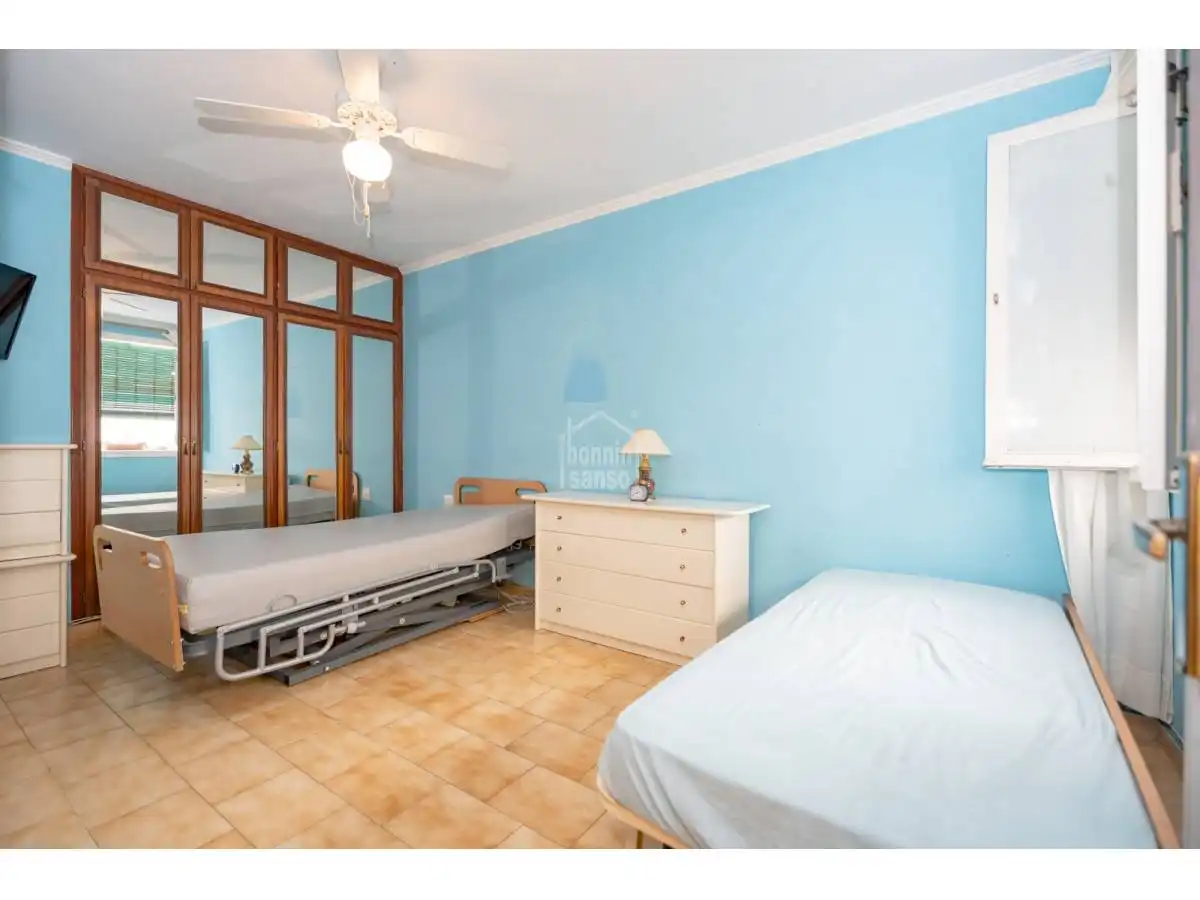 Dormitori de Apartament en venda en Es Castell amb Calefacció