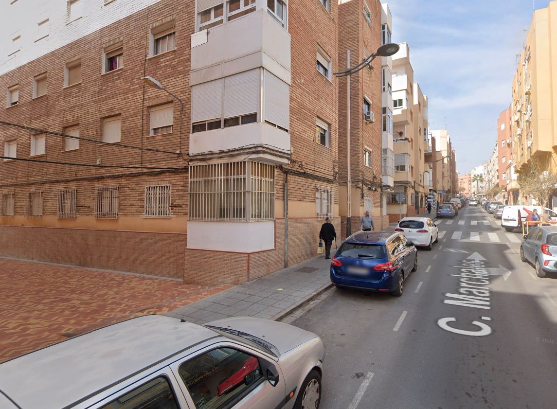 Exterior view of Planta baja for sale in  Almería Capital